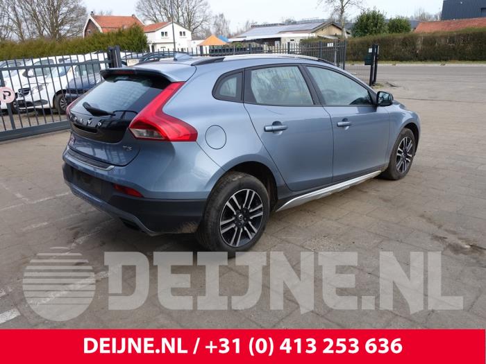 Volvo V40 Cross Country 1.5 T3 16V Geartronic Sloopvoertuig (2017, Blauw)