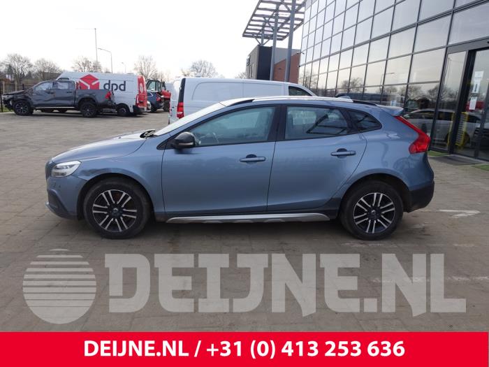 Volvo V40 Cross Country 1.5 T3 16V Geartronic Sloopvoertuig (2017, Blauw)