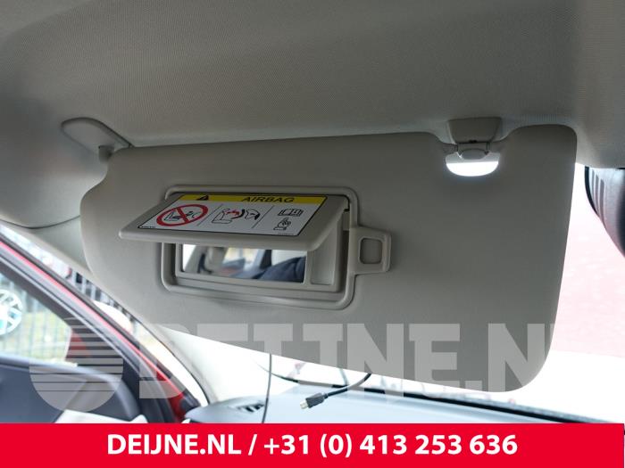 Volvo XC60 II 2.0 D4 16V AWD Sloopvoertuig (2019, Rood)