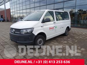 Volkswagen Transporter 16-