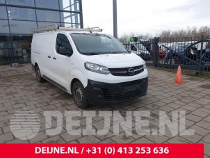Opel Vivaro Achterbumper O252539 Donorvoertuig