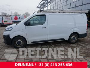 Opel Vivaro 19-