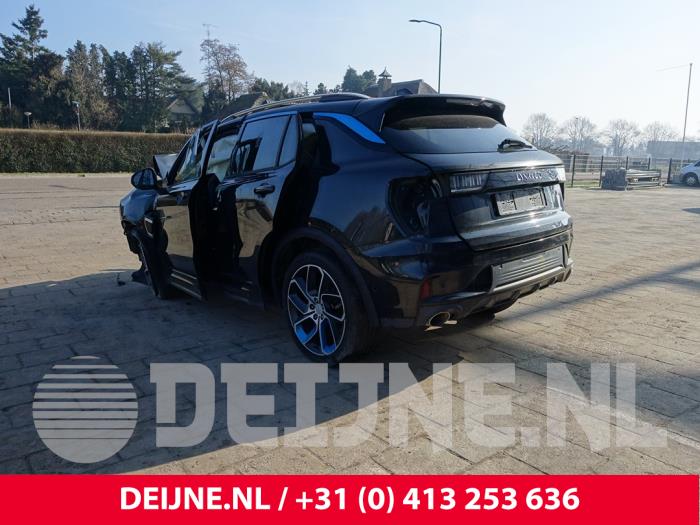 Lynk & Co 01 1.5 PHEV Sloopvoertuig (2022, Zwart)