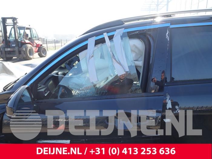 Lynk & Co 01 1.5 PHEV Sloopvoertuig (2022, Zwart)