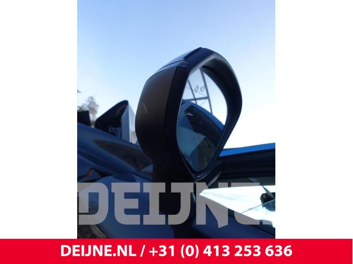 Lynk & Co 01 1.5 PHEV Sloopvoertuig (2022, Zwart)