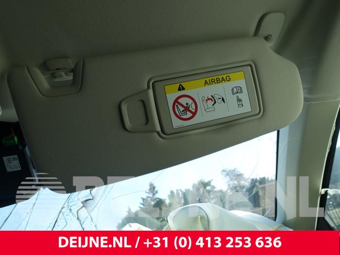 Lynk & Co 01 1.5 PHEV Sloopvoertuig (2022, Zwart)