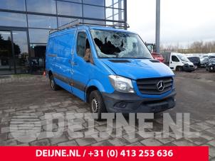 Mercedes Sprinter Hinterachse Hinterradantrieb O255782 Spenderfahrzeug