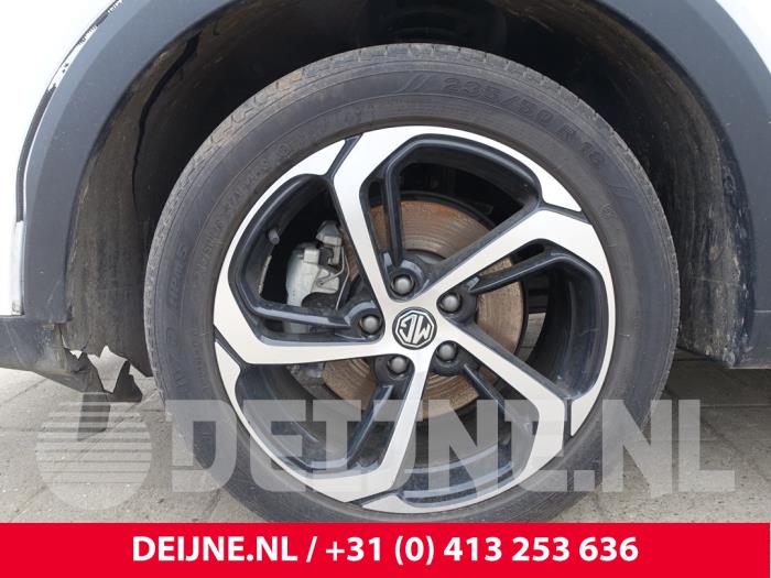 MG HS/EHS I 1.5 EHS T-GDI Hybrid Sloopvoertuig (2024, Wit)