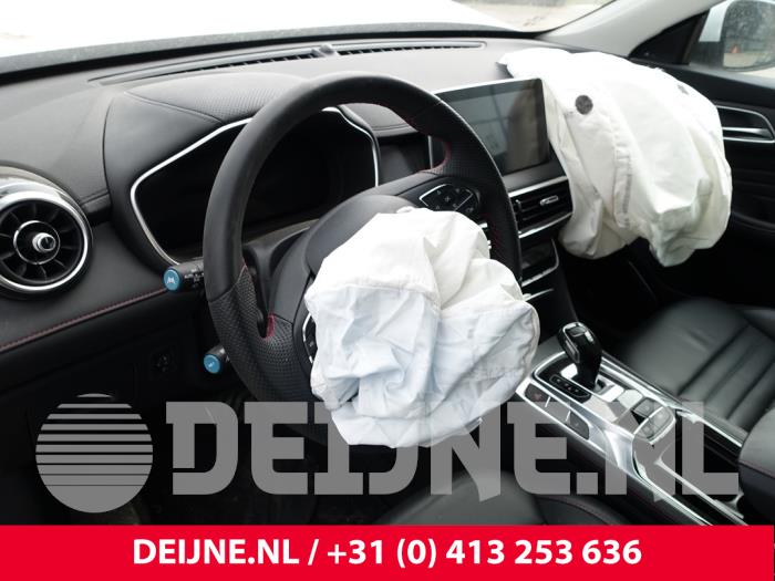 MG HS/EHS I 1.5 EHS T-GDI Hybrid Sloopvoertuig (2024, Wit)