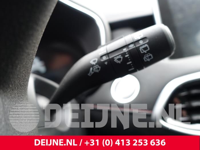 MG HS/EHS I 1.5 EHS T-GDI Hybrid Sloopvoertuig (2024, Wit)