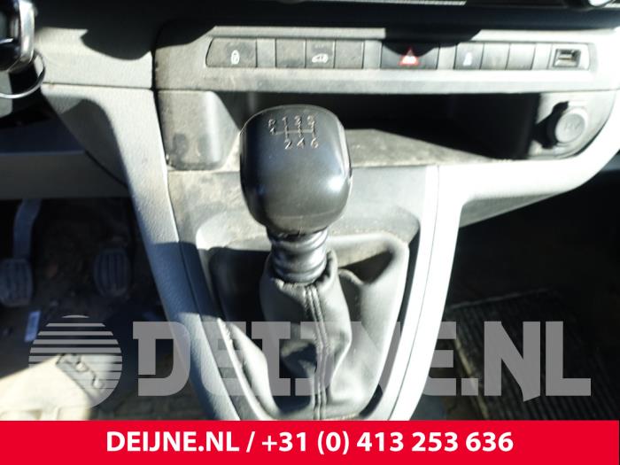 Citroen Jumpy 2.0 Blue HDI 120 Sloopvoertuig (2018, Donker, Grijs)