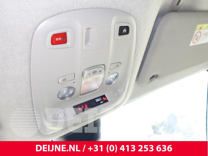 Citroen Jumpy 2.0 Blue HDI 120 Sloopvoertuig (2018, Donker, Grijs)