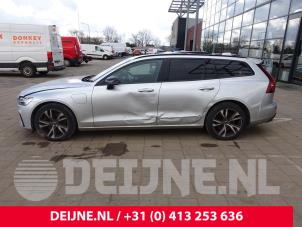 Volvo V60 19-