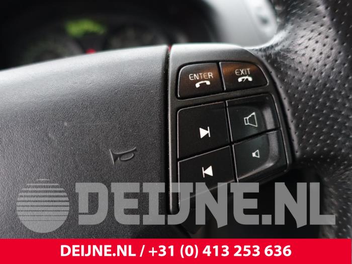 Volvo C70 2.4 D5 20V Autom. Sloopvoertuig (2009, Zwart)