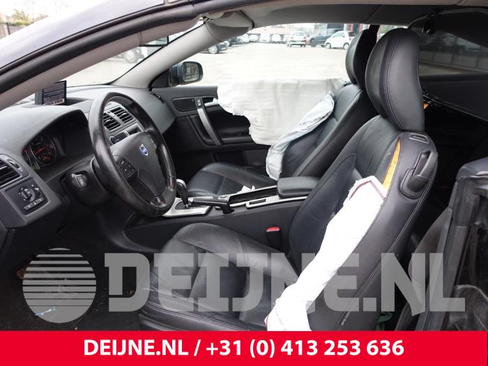 Volvo C70 2.4 D5 20V Autom. Sloopvoertuig (2009, Zwart)
