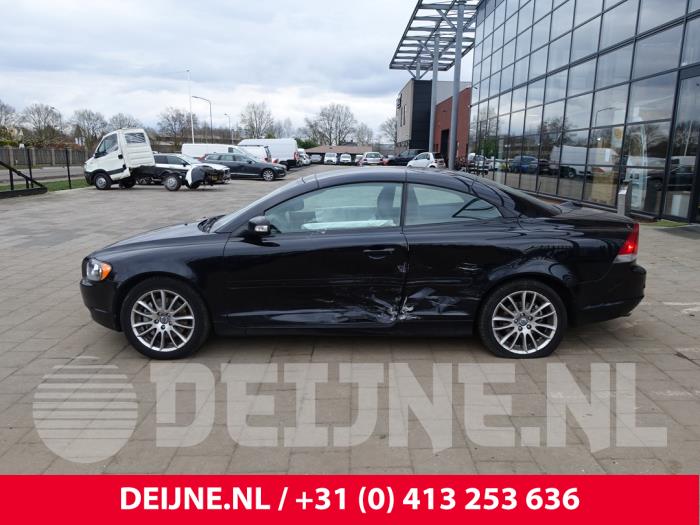 Volvo C70 2.4 D5 20V Autom. Sloopvoertuig (2009, Zwart)