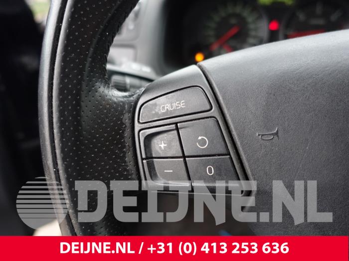Volvo C70 2.4 D5 20V Autom. Sloopvoertuig (2009, Zwart)