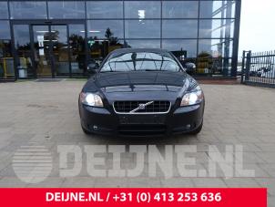 Volvo C70 06-