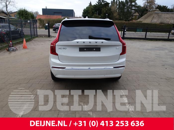 Volvo XC90 II 2.0 T8 16V eAWD Sloopvoertuig (2023, Wit)