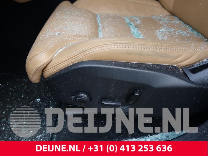 Volvo XC90 II 2.0 T8 16V eAWD Sloopvoertuig (2023, Wit)