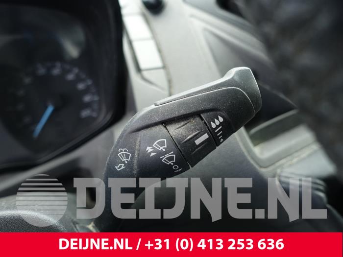 Ford Transit Custom 2.2 TDCi 16V Sloopvoertuig (2015, Rood)