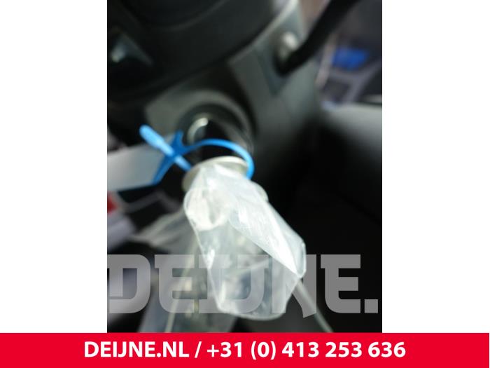 Ford Transit Custom 2.2 TDCi 16V Sloopvoertuig (2015, Rood)