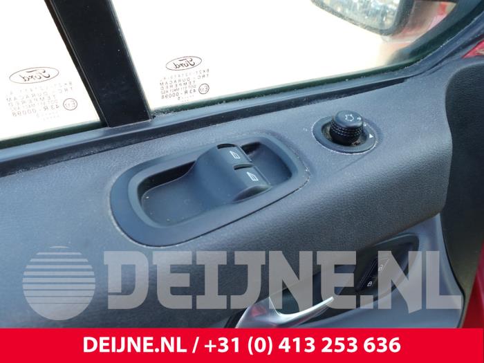 Ford Transit Custom 2.2 TDCi 16V Sloopvoertuig (2015, Rood)