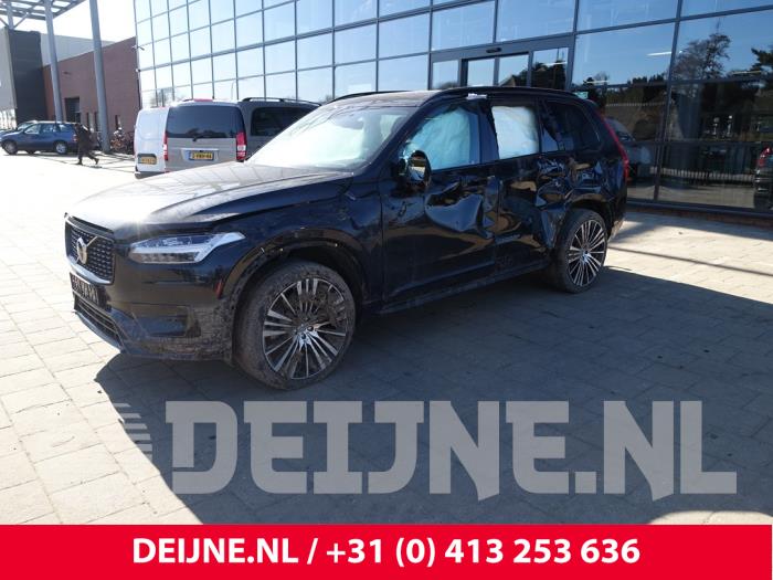Volvo XC90 II 2.0 B5 16V Mild Hybrid AWD Sloopvoertuig (2020, Zwart)