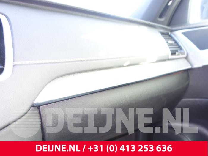 Volvo XC90 II 2.0 B5 16V Mild Hybrid AWD Sloopvoertuig (2020, Zwart)