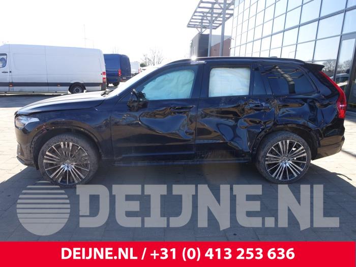 Volvo XC90 II 2.0 B5 16V Mild Hybrid AWD Sloopvoertuig (2020, Zwart)