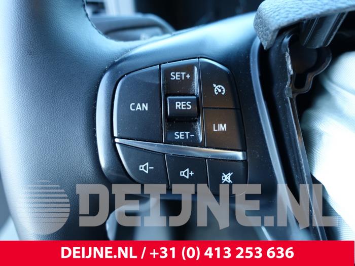 Ford Transit Custom 2.0 TDCi 16V Eco Blue 130 mHEV Sloopvoertuig (2023, Wit)