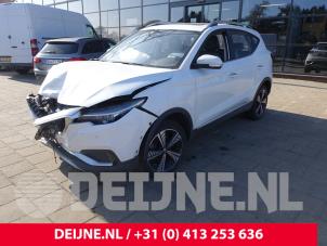 MG ZS 17-