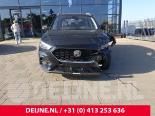 MG ZS 17-
