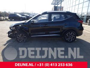MG ZS 17-