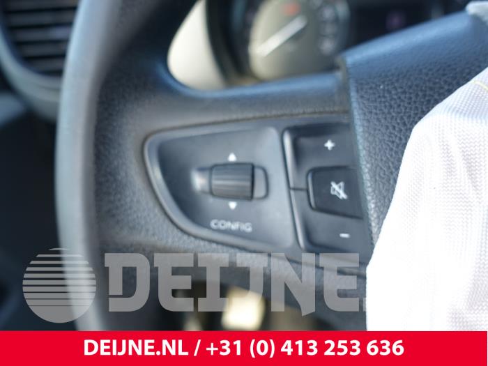 Peugeot Expert 2.0 Blue HDi 120 16V Sloopvoertuig (2019, Grijs)