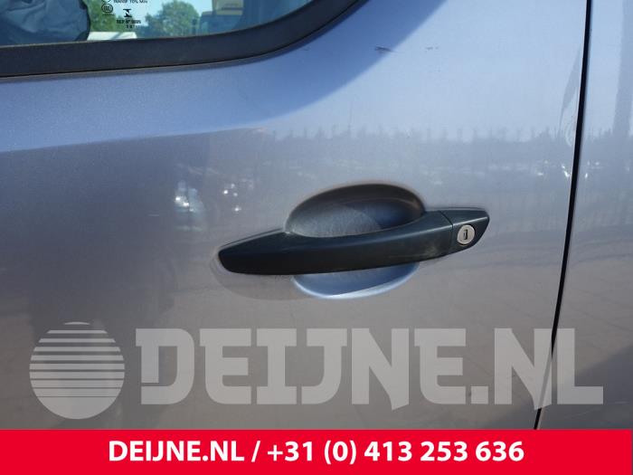 Peugeot Expert 2.0 Blue HDi 120 16V Sloopvoertuig (2019, Grijs)