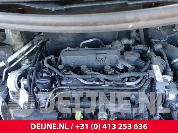 Peugeot Expert 2.0 Blue HDi 120 16V Sloopvoertuig (2019, Grijs)