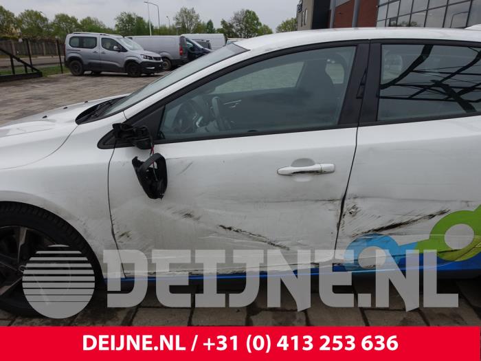 Volvo V40 2.0 D4 16V Sloopvoertuig (2014, Wit)