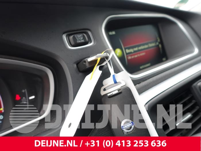 Volvo V40 2.0 D4 16V Sloopvoertuig (2014, Wit)