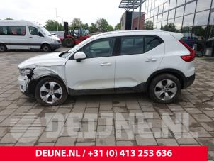 Volvo XC40 17-