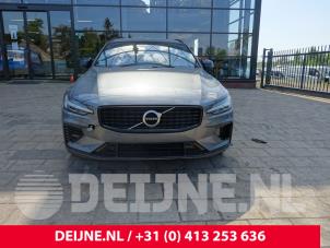 Volvo V60 19-