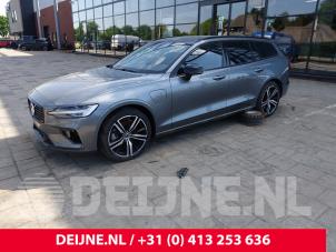 Volvo V60 19-