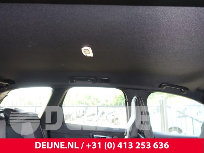 Volvo XC60 II 2.0 B4 16V Mild Hybrid AWD Sloopvoertuig (2021, Rood)