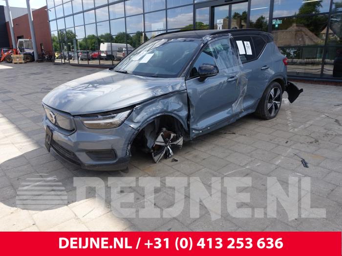 Volvo XC40 Recharge Twin 78/82 kWh Sloopvoertuig (2021, Grijs)