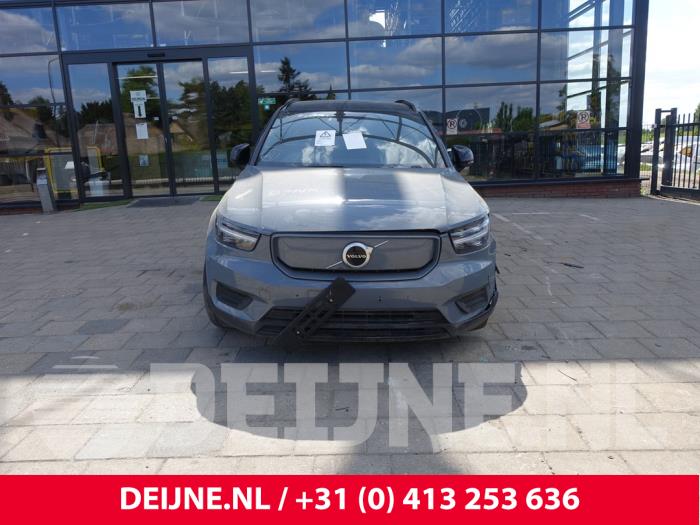 Volvo XC40 Recharge Twin 78/82 kWh Sloopvoertuig (2021, Grijs)
