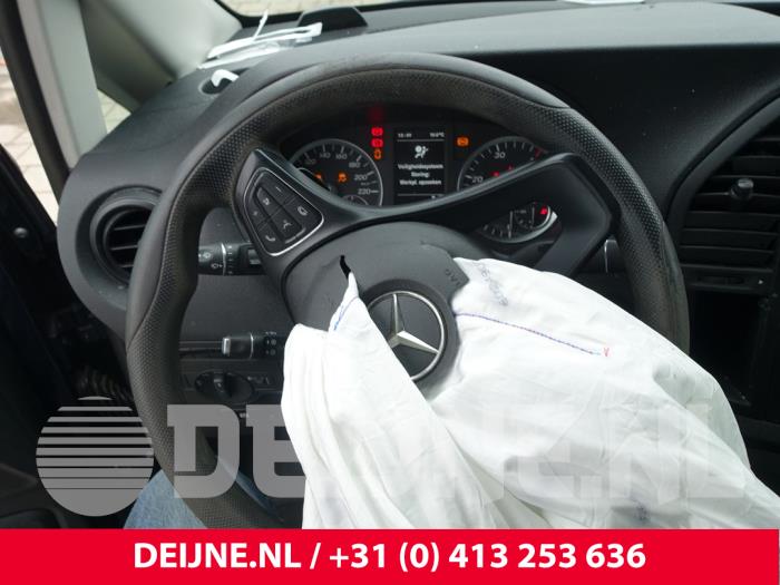 Mercedes Vito 2.2 114 CDI 16V Sloopvoertuig (2016, Blauw)