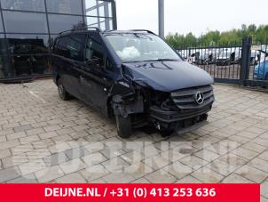 Mercedes Vito Sonnenblende O258111 Spenderfahrzeug