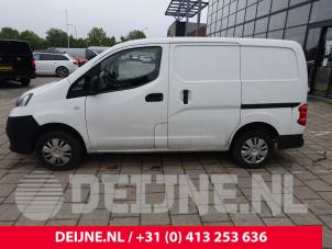 Nissan NV200 10-