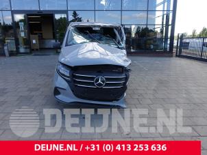 Mercedes Vito 14-