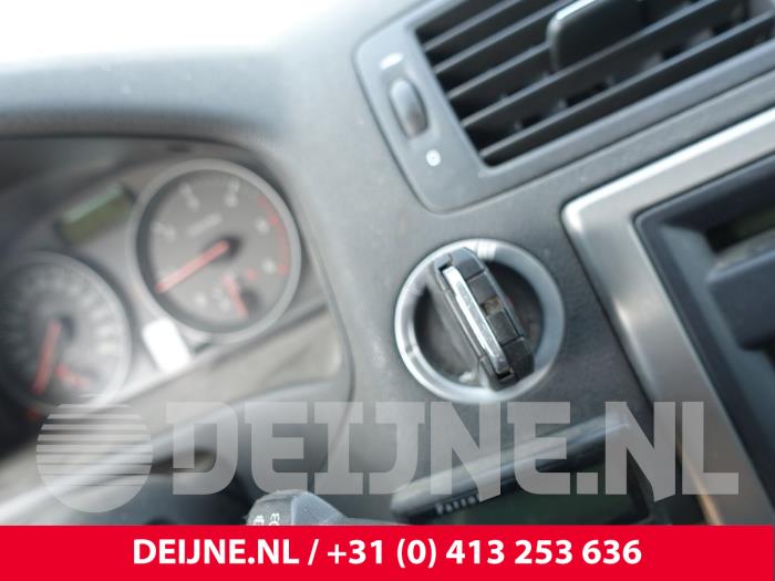 Volvo V50 1.6 D 16V Sloopvoertuig (2007, Grijs)